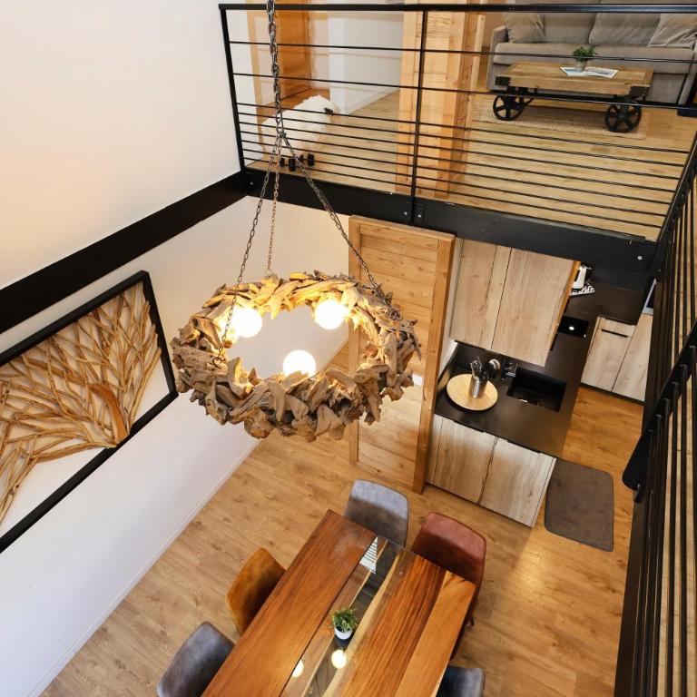 Spacieux et beau duplex au pied des pistes et centre station avec balcon - Apartment - 9