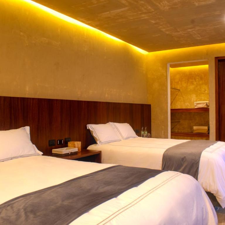 7 Casa Laurel Hotel Boutique - Deluxe Quadruple Room - 2