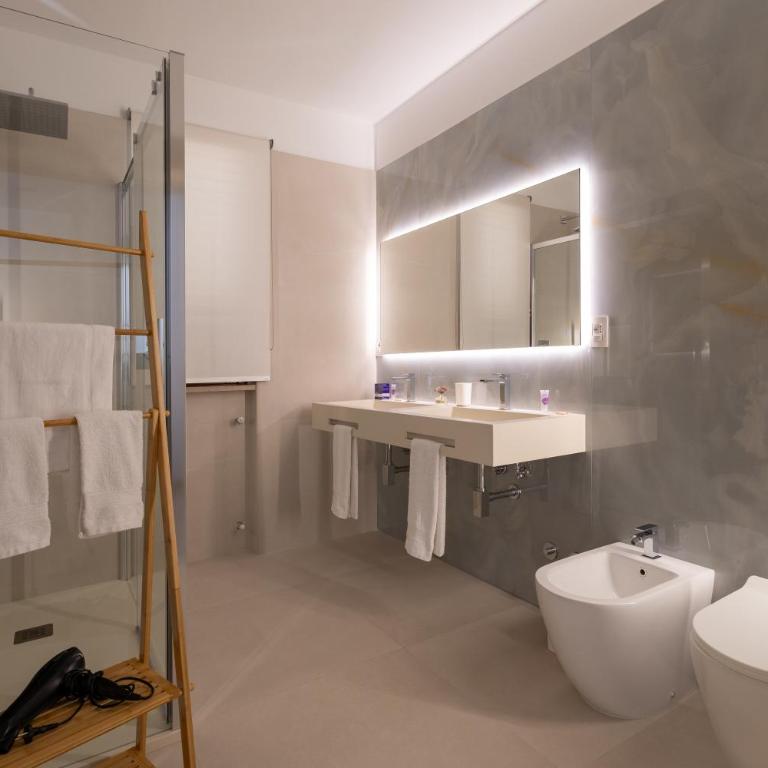 MaVa ROOMS - Camera King Deluxe - 3