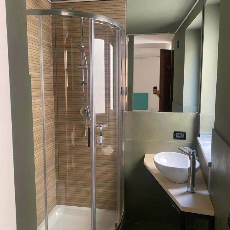 3Markets Rooms - Camera Matrimoniale con Bagno Privato - 2