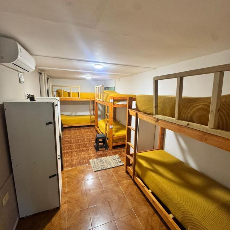 Tucan Hostel - Single Bed in 6-Bed Dormitory Room - 1