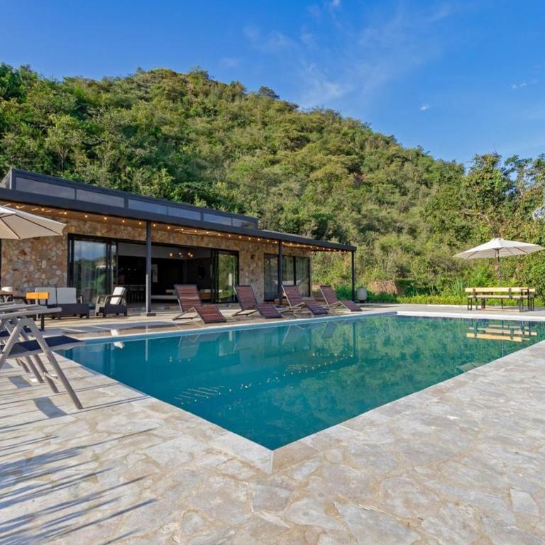 Casa Verona, rural charm among green mountains - Villa - 1