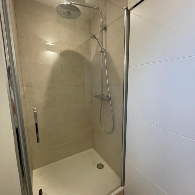 Appartement chaleureux - One-Bedroom Apartment - 11