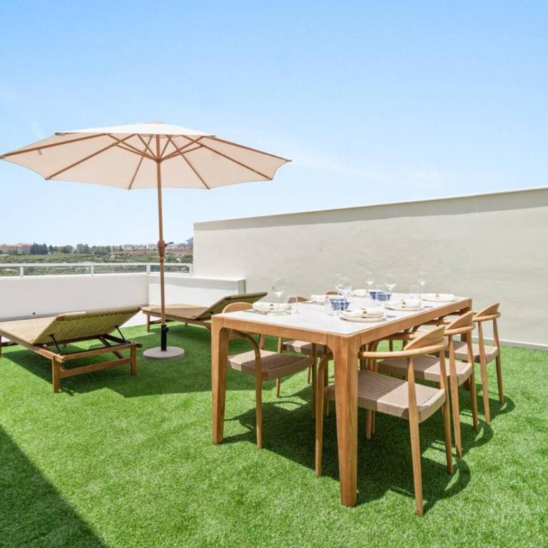 Penthouse with sea and mountain view - pool and terrace - Apartamento - 4