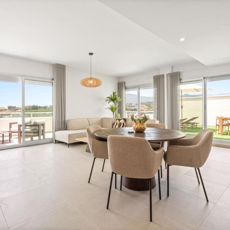 Penthouse with sea and mountain view - pool and terrace - Apartamento - 10