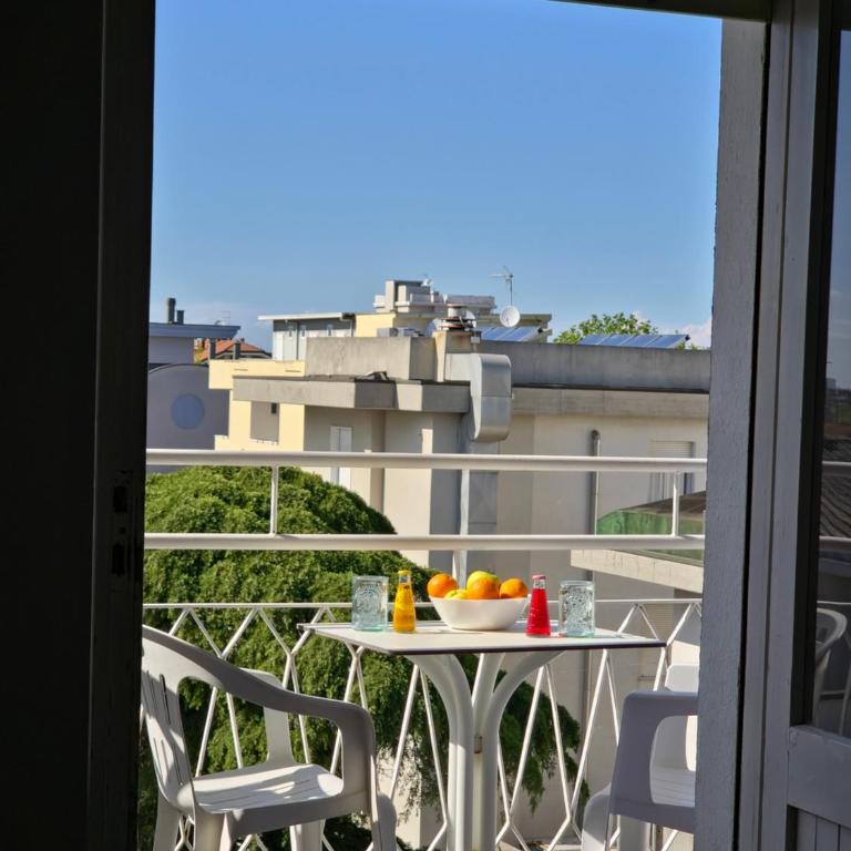 Hotel Ornella - Camera Tripla Classic - 9