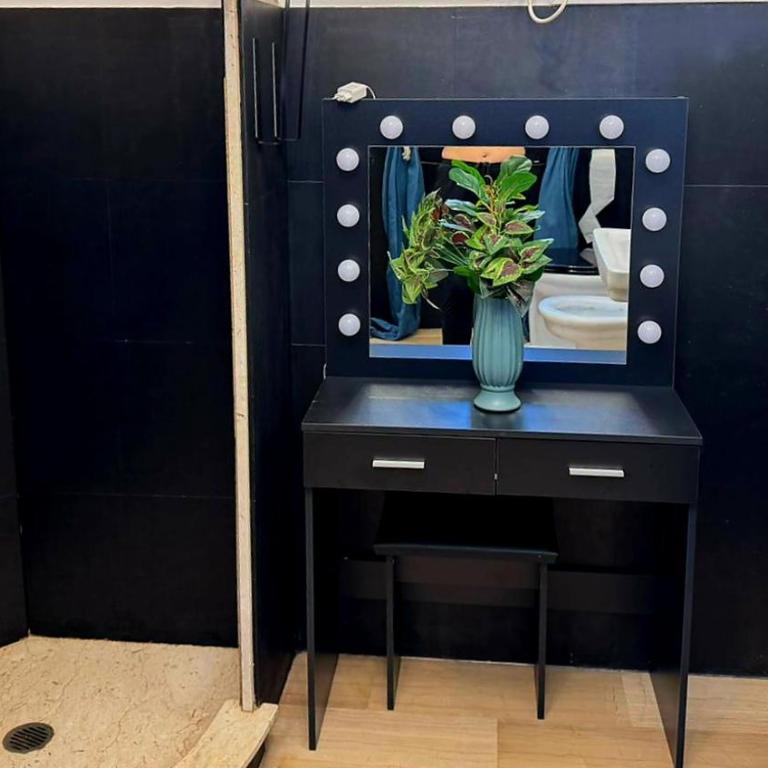 Visconti suite and spa - Luxury Triple Room - 12