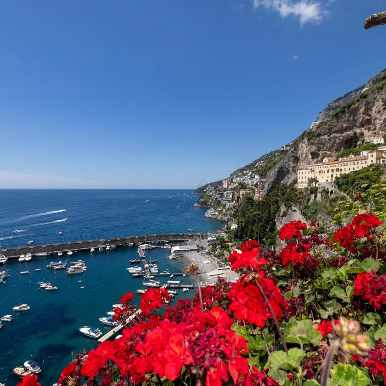 Apartments Amalfi Design Sea View accessible by 250 steps - Monolocale con Vista Mare - 17