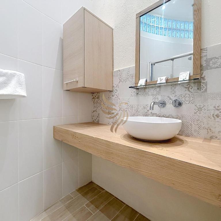 URBAN 94 WIFI CLIM 4 PERSONNES FREJUS - Apartment mit 1 Schlafzimmer - 14