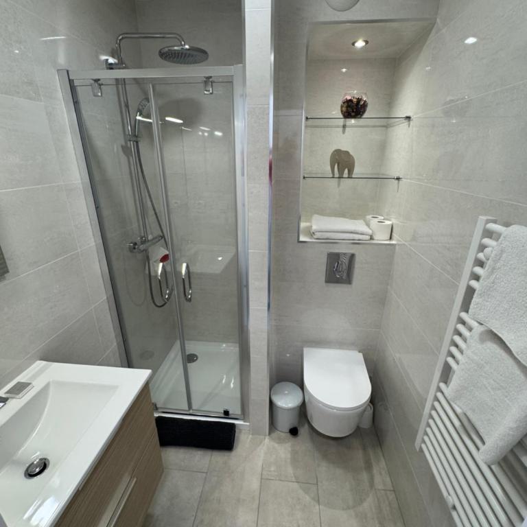 Calvi -T2 les Collines - One-Bedroom Apartment - 13
