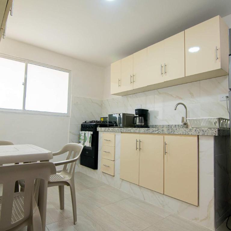 Spacious 3BR Home In Castillo Grande By Huespedia - Apartment - 16
