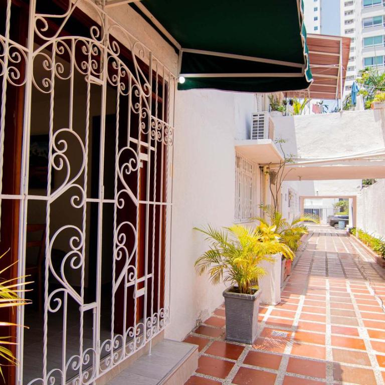 Spacious 3BR Home In Castillo Grande By Huespedia - Apartment - 26