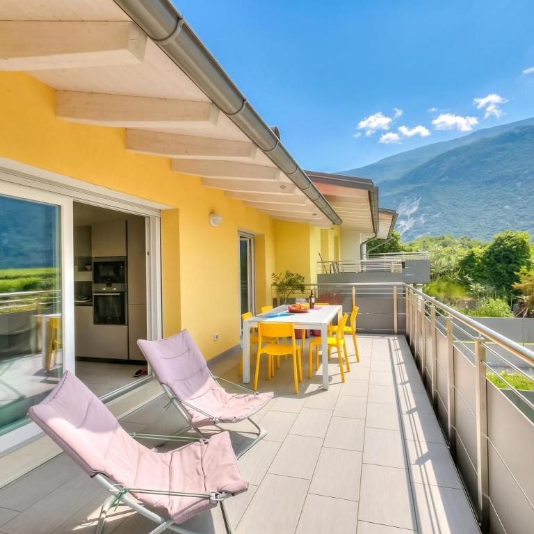 Mirabelle - Apartment with Terrace & Views - Happy Rentals - Appartamento con Terrazza - 1