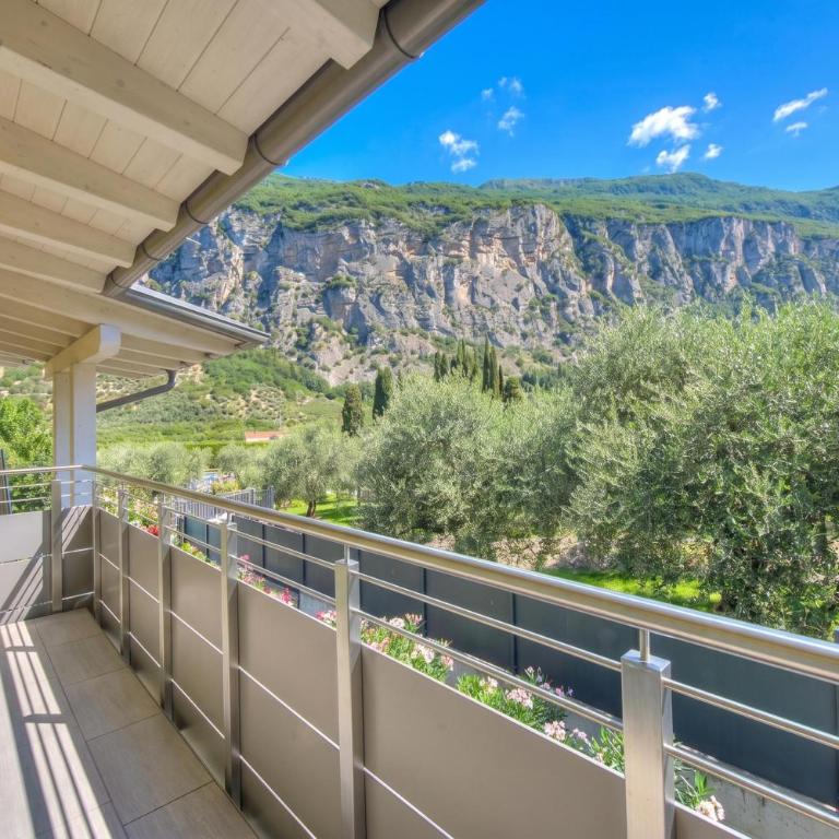 Mirabelle - Apartment with Terrace & Views - Happy Rentals - Appartamento con Terrazza - 30