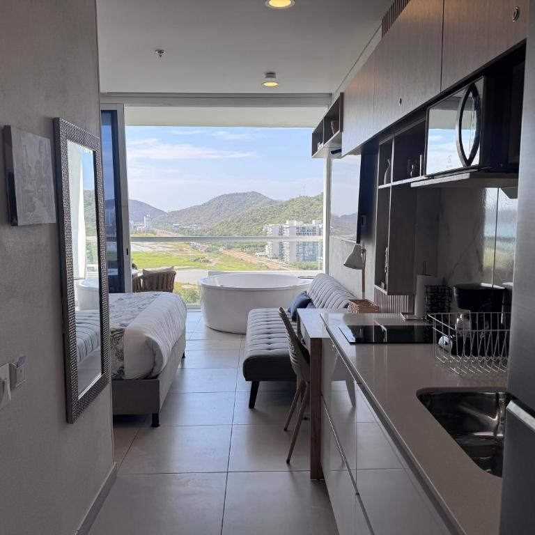 Suite con Jacuzzi y Espectacular Vista Piso 16 - Apartamento de 1 dormitorio - 42