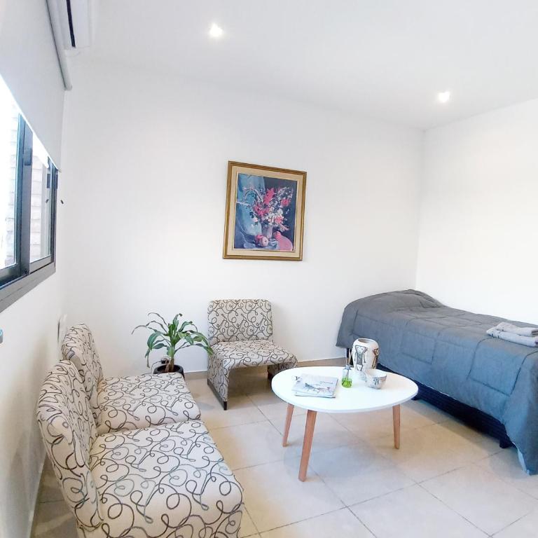 Hermoso departamento entero 2 Dormitorios B Urca - Two-Bedroom Apartment - 3