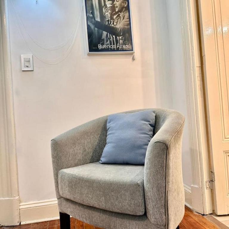 Grand Rivadavia 3-BR Ensuite High Ceiling Home - Three-Bedroom Apartment - 38