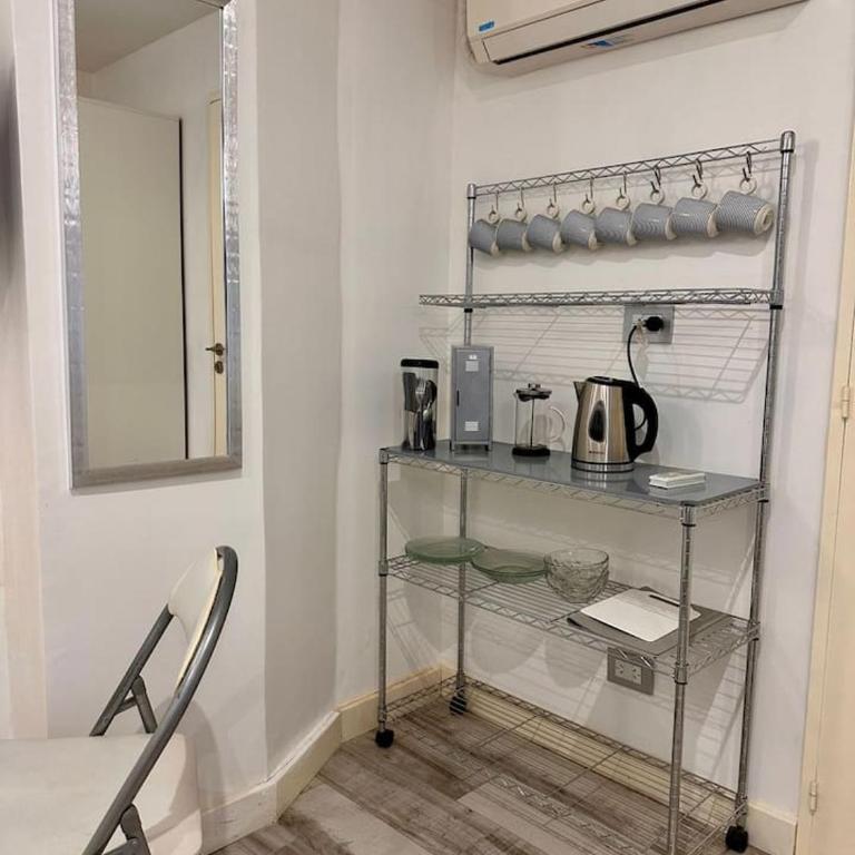 Grand Rivadavia 3-BR Ensuite High Ceiling Home - Three-Bedroom Apartment - 57