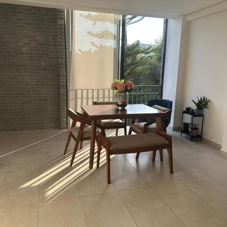 Apartment for 4, 8 minutes from Akron Stadium - Apartamento de 1 dormitorio - 1