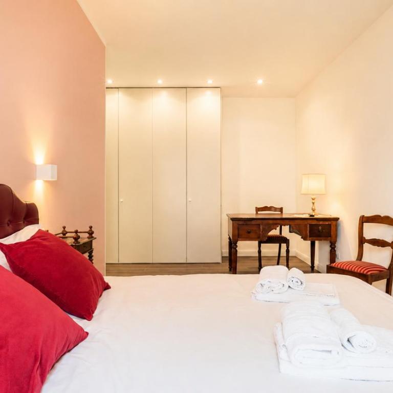 Elegantis Casadele in Trastevere - Apartment in the Heart of Historic City - Appartamento con 2 Camere da Letto e con Vista - 16