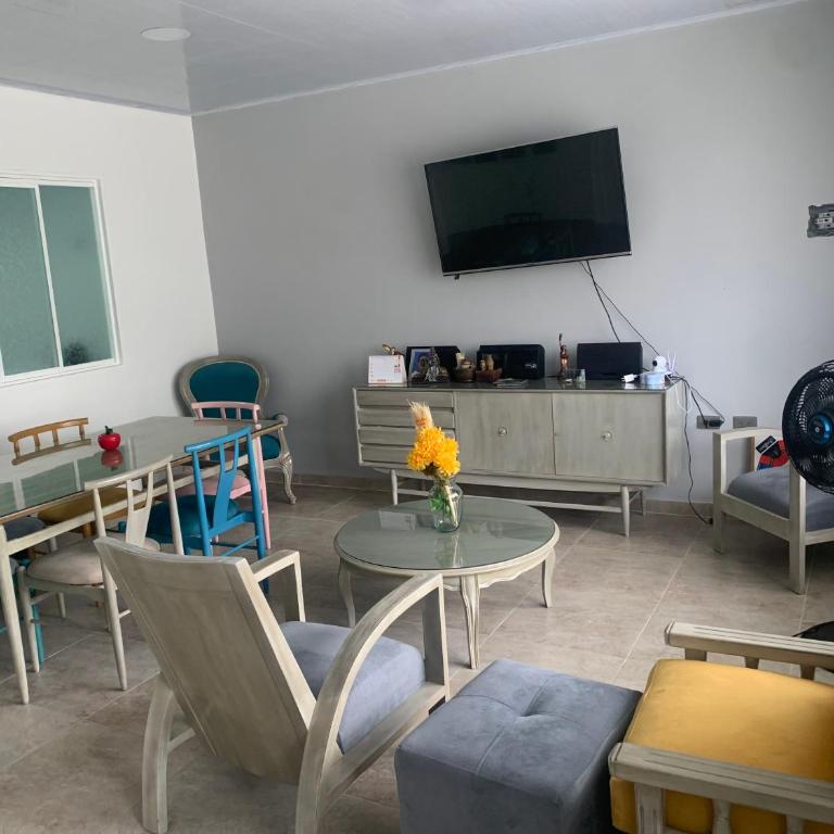 Arcangel - Five-Bedroom House - 4