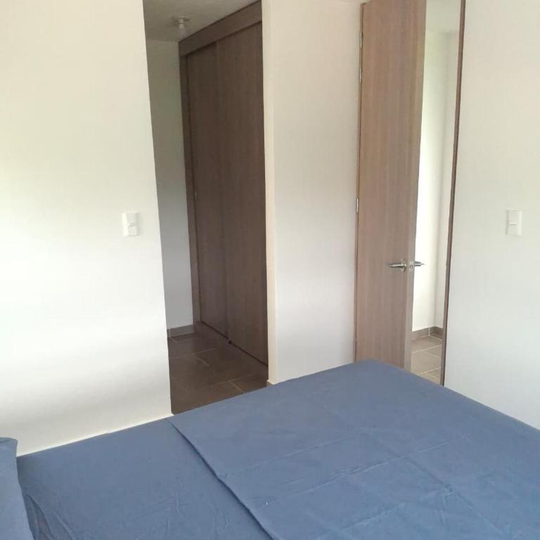 Apartamento cerca a Piscilago, Club House Ricaurte - Apartamento de 2 dormitorios con vistas a la montaña - 28