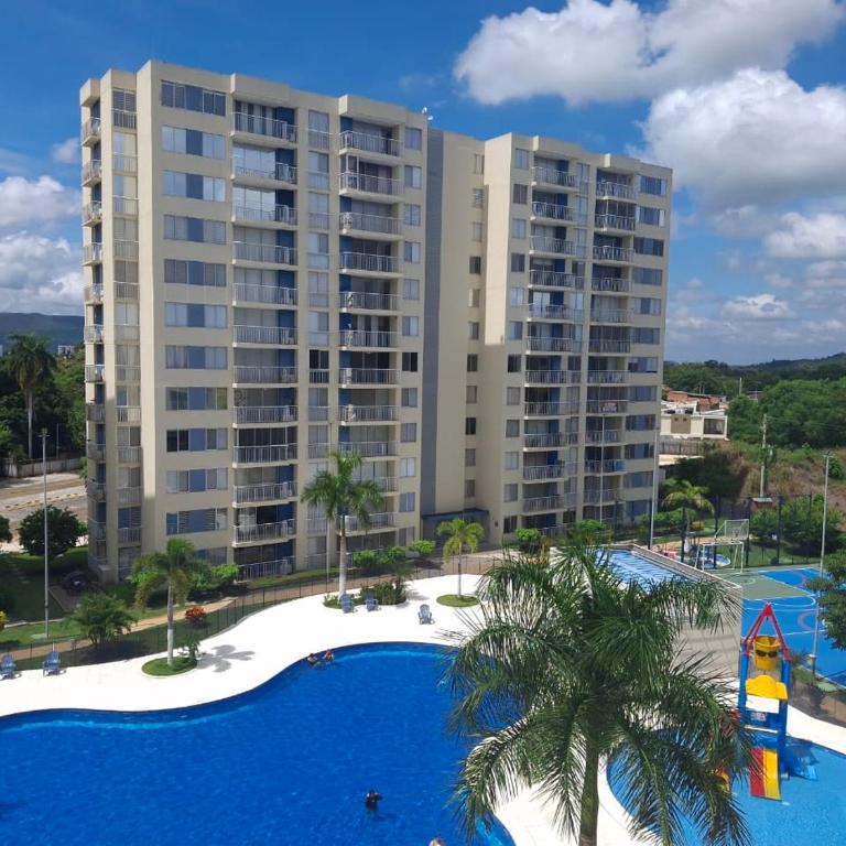 Apartamento cerca a Piscilago, Club House Ricaurte - Apartamento de 2 dormitorios con vistas a la montaña - 21