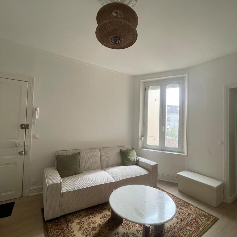 Appartement cosy au cœur de Reims - Appartement 2 Chambres - 7