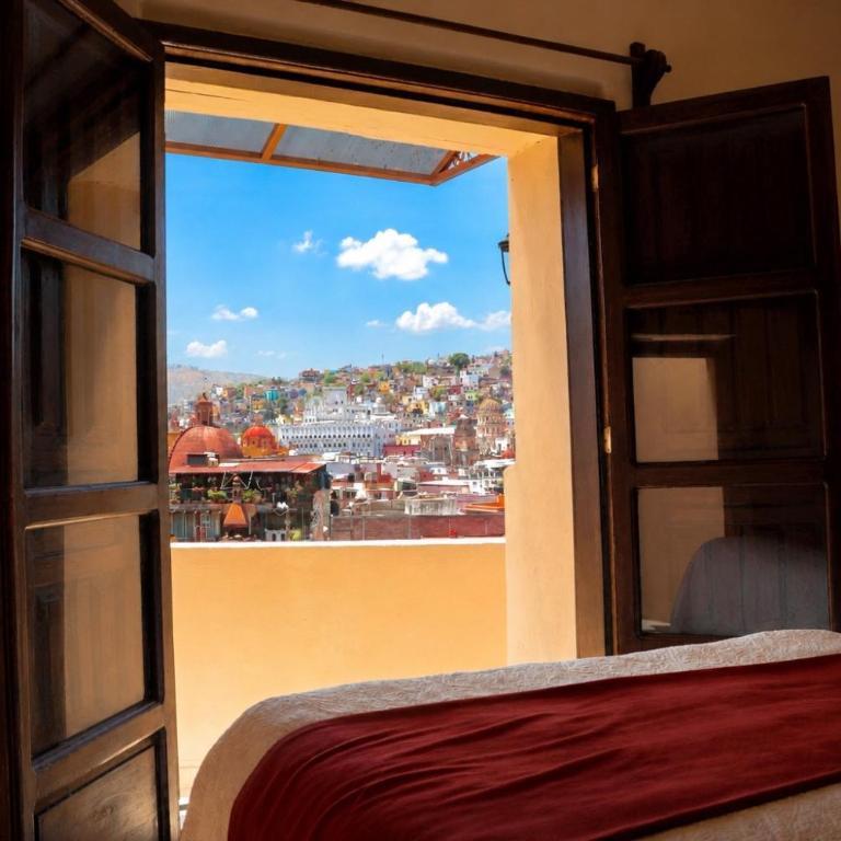 Casa amplia en el centro de Guanajuato - Three-Bedroom House - 7