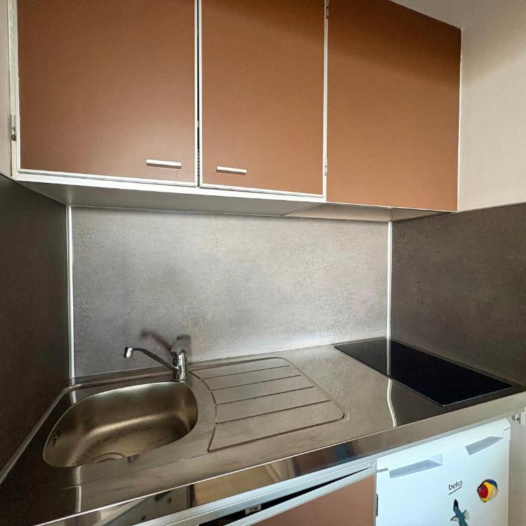 Studio rénové avec vue mer, accès plage et parking privé - FR-1-323-430 - Studio - 22