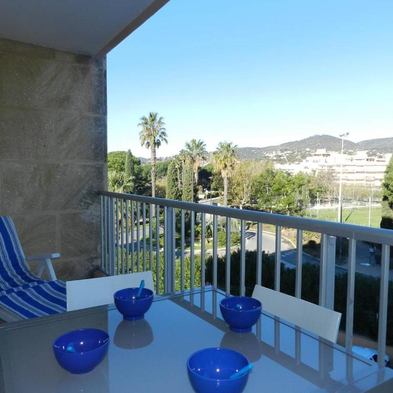 Appartement spacieux, parking - 4 pers. - FR-1-251-945 - Apartment - 2