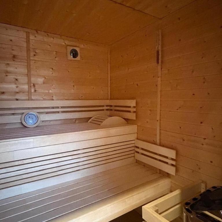 Maison avec parking, proche centre - 15 pers. - FR-1-410-494 - Maison de Vacances - 9