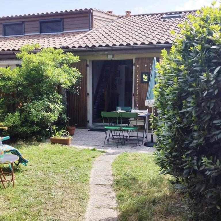 Villa patio, terrasse et jardin - 4 pers. - FR-1-413-273 - Appartement - 7