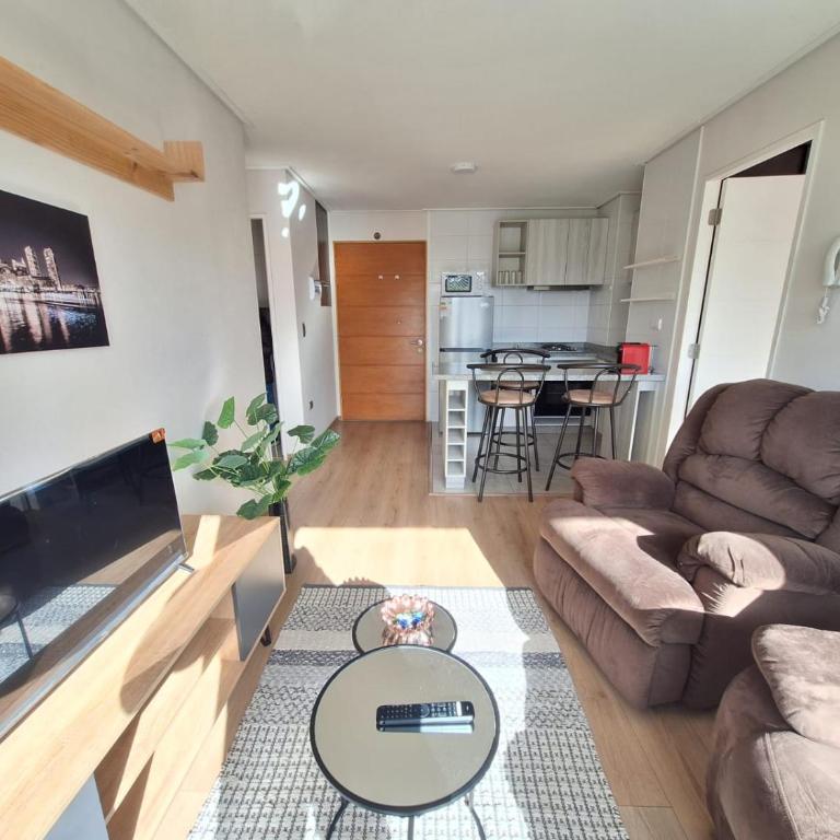 Cómodo Depto 2D 2B Cerca Aeropuerto y Mall - Apartamento de 2 dormitorios - 3