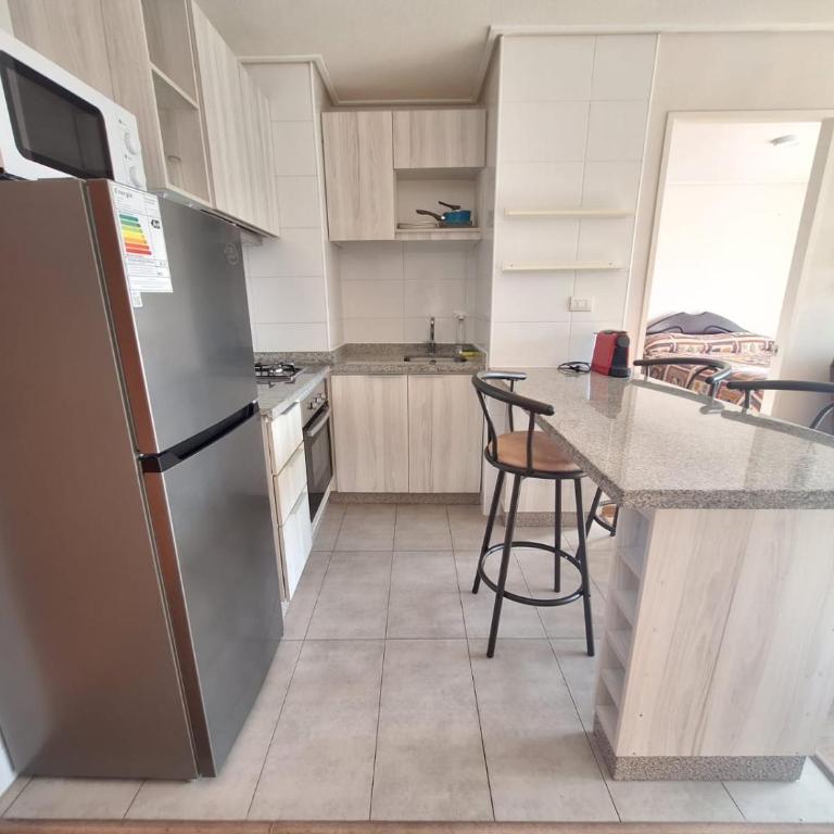 Cómodo Depto 2D 2B Cerca Aeropuerto y Mall - Apartamento de 2 dormitorios - 8