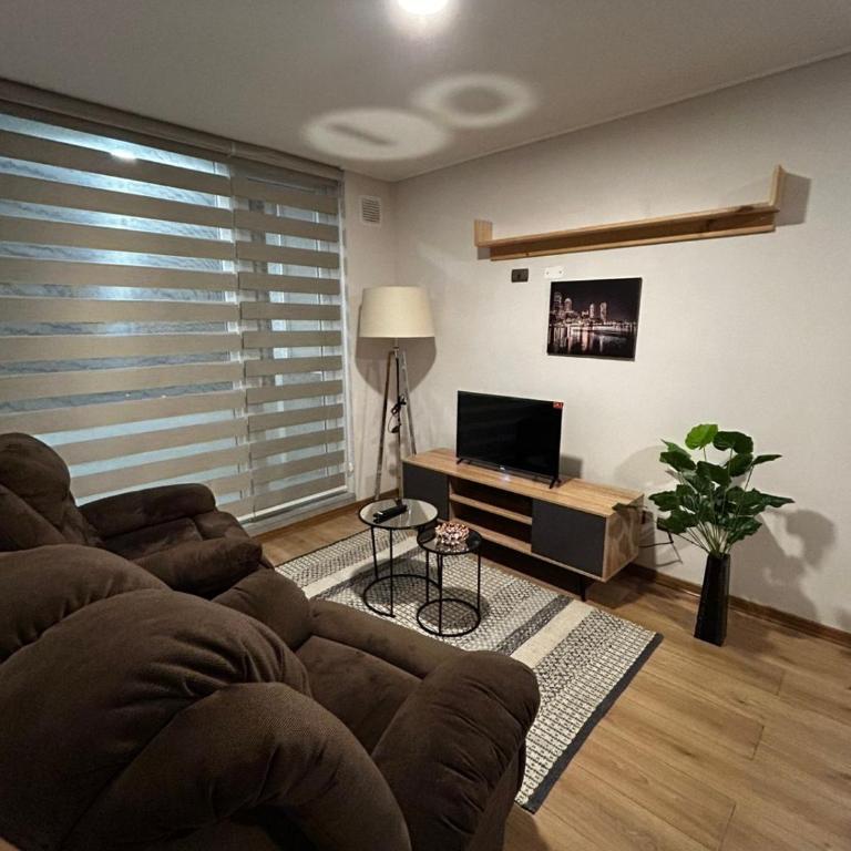 Cómodo Depto 2D 2B Cerca Aeropuerto y Mall - Apartamento de 2 dormitorios - 10