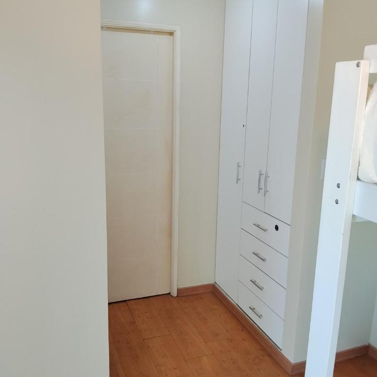 Lima Lince Apartament - Room - Share Kitchen - Wifi - Triple Room with Private Bathroom - 3