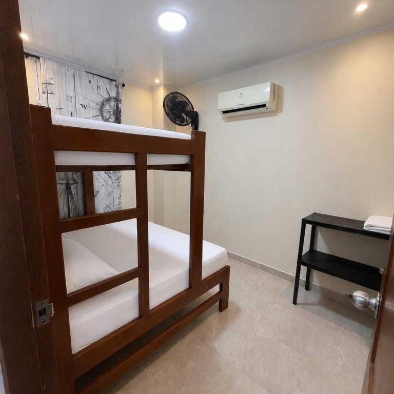 Refugio Marinero - Three-Bedroom Apartment - 8