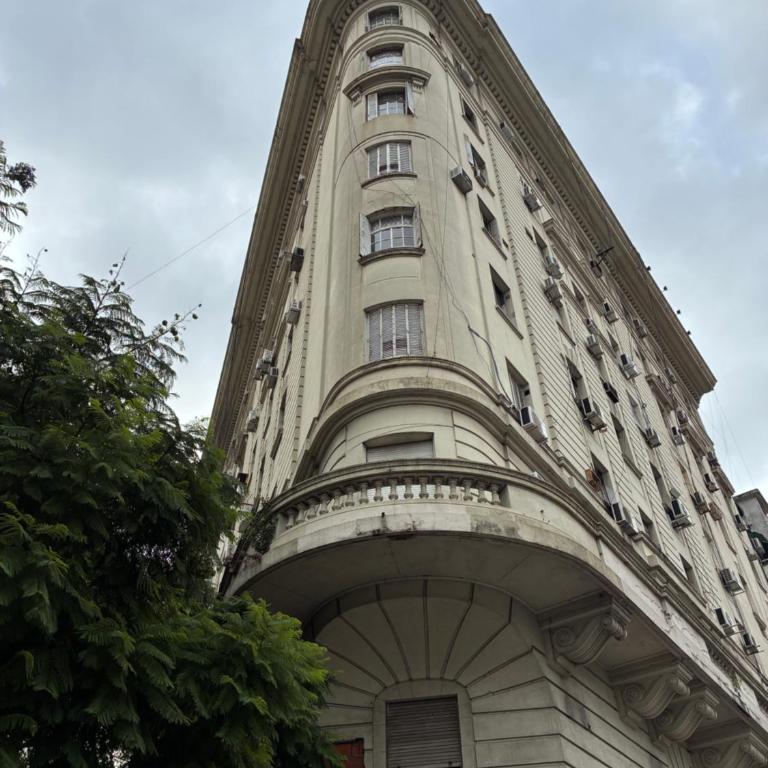 View of the Obelisco! Birthplace of Tango, Wine and Polo - Apartamento de 1 dormitorio - 11