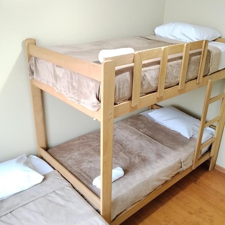 Lima Lince Apartament - Room - Share Kitchen - Wifi - Triple Room with City View - 4