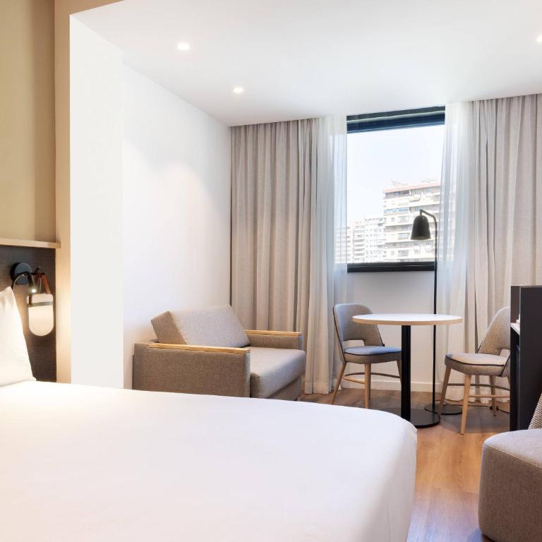 Hotel Málaga Alameda Centro, Affiliated by Meliá - Habitación Premium - 2