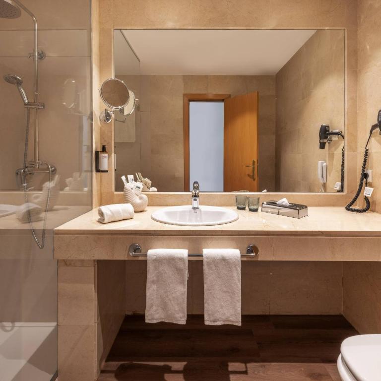Hotel Málaga Alameda Centro, Affiliated by Meliá - Habitación Premium - 4