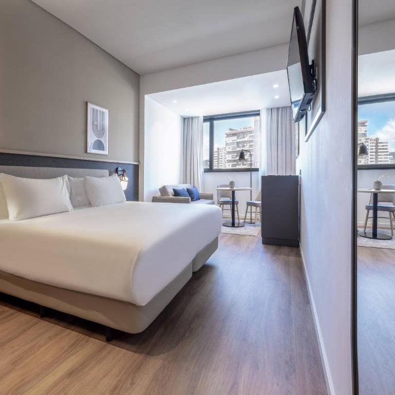 Hotel Málaga Alameda Centro, Affiliated by Meliá - Suite Junior (2+2) - 3