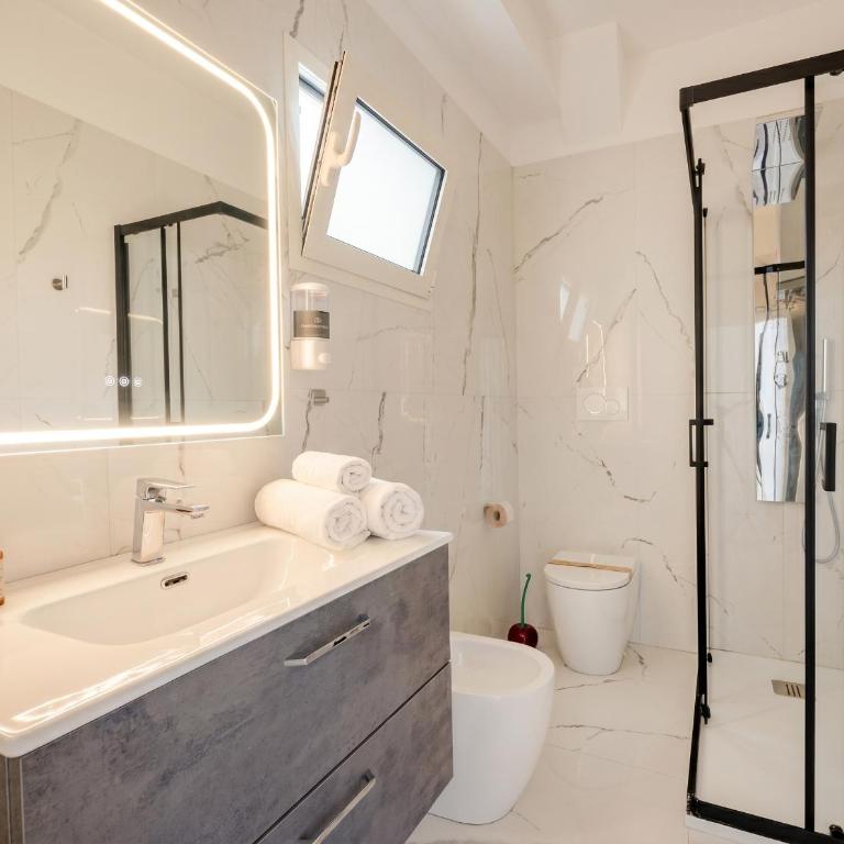 Bari Home - Appartamento con 2 Camere da Letto - 15