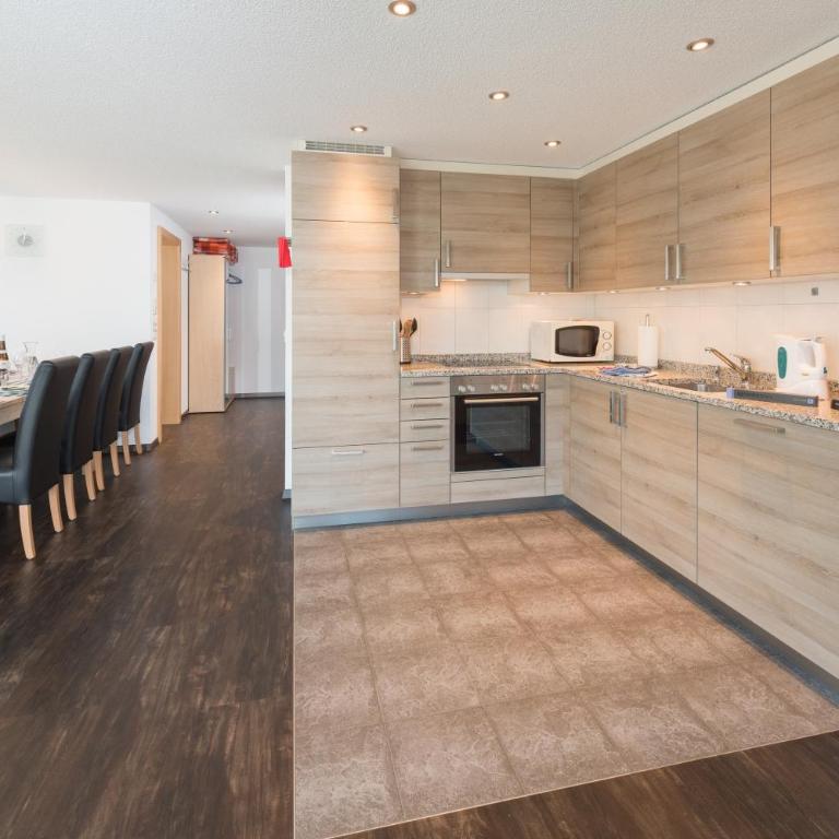 AZapartments Clarino - Apartamento de 3 dormitorios - 13