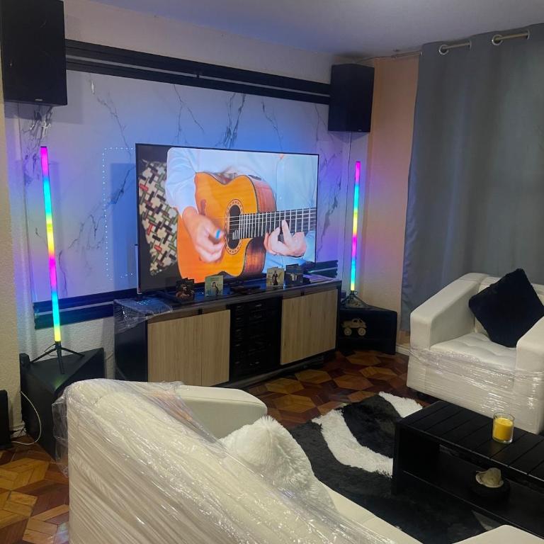 Entire apartment in Quito, departamento en Conocoto valle de los chilllos - Two-Bedroom Apartment - 2
