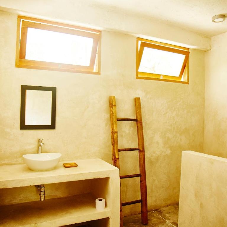 Casa Chapolin Boutique Guesthouse - Bed in 4-Bed Dormitory Room - 3