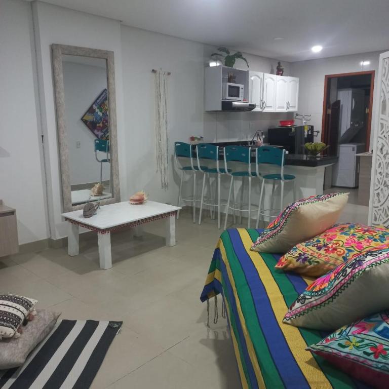 Balcones Del Caribe En El Laguito Torres Del Lago - Superior Apartment with Balcony - 4
