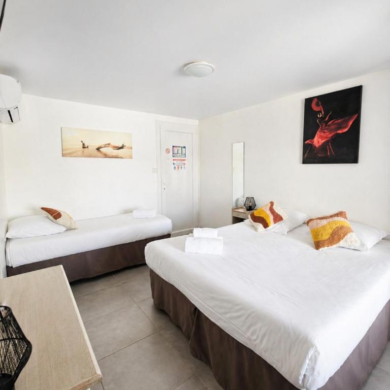 L'auberge Camarguaise - Chambre Triple - 2
