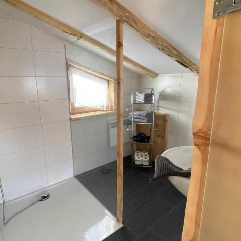 Chalet in Zillertal near Hochzillertal Ski Area - Apartment - 9